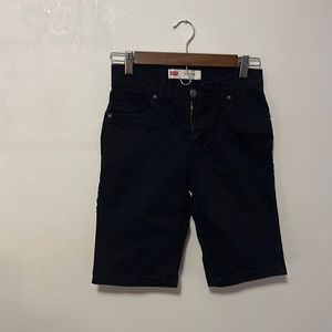 Boys Levi’s slim shorts